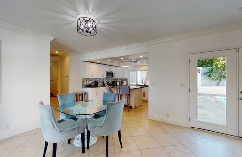 The Mesa House | Private Desert Gem W/Private Pool/Spa, Gourmet Kitchen & More - Dogs OK