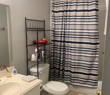 Cypress House | Private Disney Full n Single Room