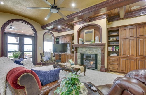 Dickinson Villa | Private Dock and Pier Luxe Villa on Galveston Bay!