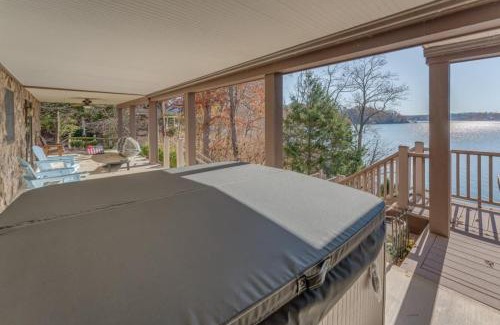 Moneta House | Private Dock Lake Views & Outdoor Fun