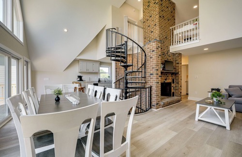 Colington Harbour House | Private Dock & Beach Access: Outer Banks Area Home