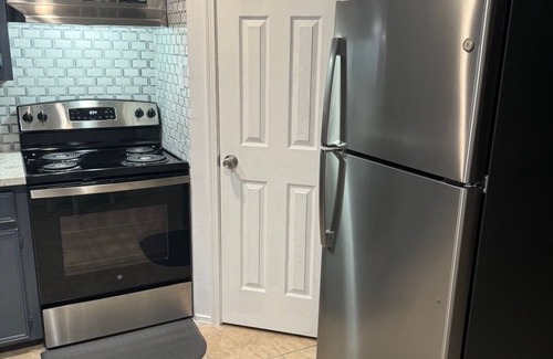 Southeast Houston House | Private Duplex #3 - Houston/Pasadena - New Listing