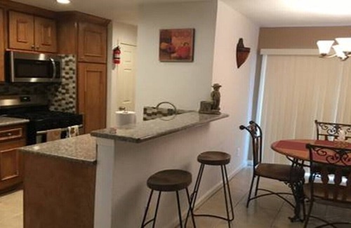 Southeast Houston House | Private Duplex #4 Centrally Located/HOU/Pasadena