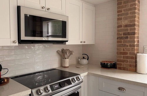 Allapattah House | Private Duplex Centrally Located Near MIA w/Shuttle service and on-site care for rent via Turo
