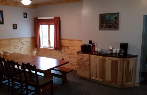 Rapid City House | Private Elk Lake waterfront home, 20% off from 8/16-9/8/25 book now and save