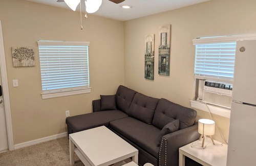 Cypress Gardens Apartment | Private Entrance 1 Bd 1.5 Bath Guest Suite in Cypress Gardens near Legoland