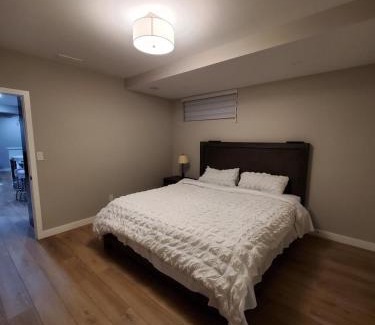 Fort Gary House | Private Entrance 2 Bed 1 Bath