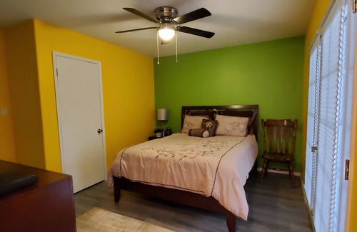 Livermore House | Private Entry Bedroom Near Downtown Livermore