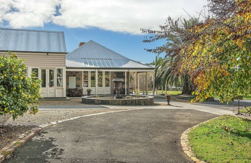 Weatherboard House | Private Estate - Orchards at Spring Vale Farm