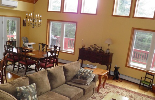Jewett Ski Chalet | Private Family/Friends Vacation Chalet: Rent Only by full Season