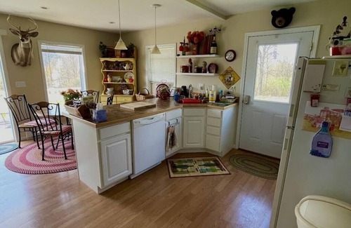 Savona House | Private Family Home on 12.5 acres in the Finger Lakes!