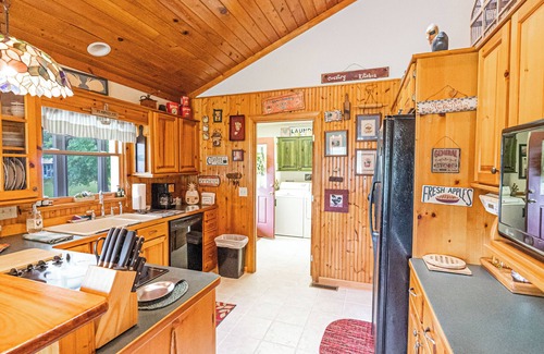 Aberdeen Other | Private farm house minutes to the Carolina Horse Park!