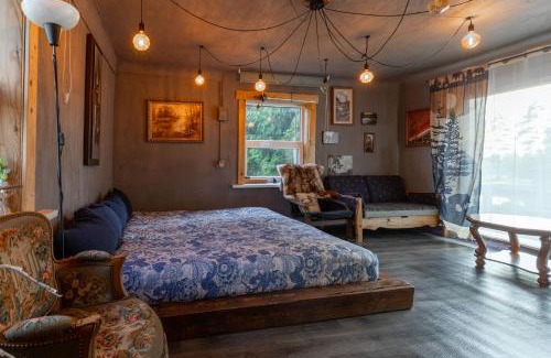Pedvale Cabin | Private Farm Jakuzzi Sauna in the forest