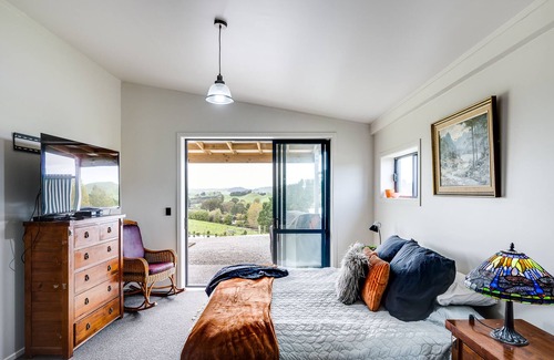 Waipawa Bed & Breakfast | Private farm stay 2 minutes to Waipawa