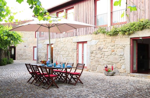 Amares Cottage | Private farmhouse with pool, games room and large garden