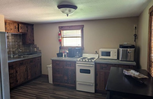 Anderson County House | Private Fishing on Longhorn Ranch with Beautiful Views sleeps 6