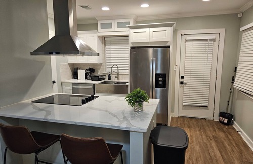 Pittsburgh Apartment | Private Flat in Atlanta South