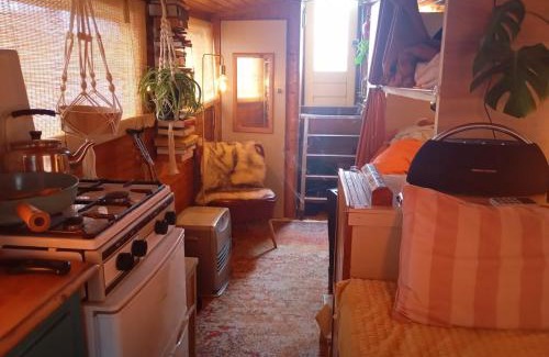 Amsterdam North Apartment | Private Floating Retreat - Entire Space for Groups