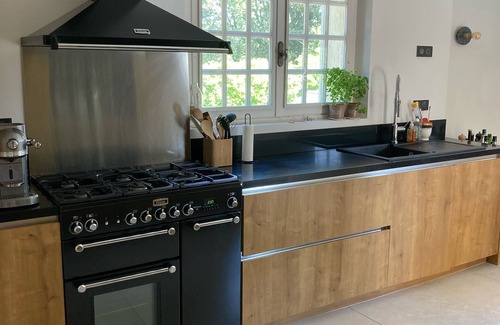 Chateauneuf-de-Gadagne House | Private vacation home