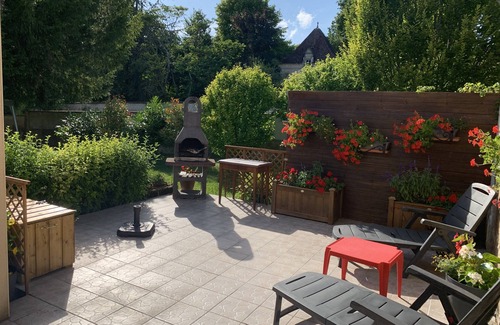 Saint-Fort-sur-Gironde House | Private garden, swimming pool, picturesque village location, bank, bakery