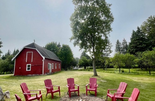 Cornell Cottage | Private Full-Home Retreat on the Secluded Boney Falls Basin