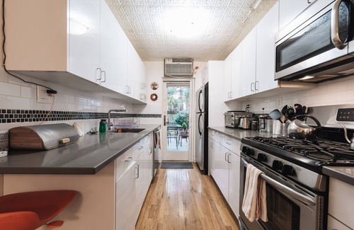 Park Slope Apartment | Private Garden apt-Prime Park Slope Brooklyn NYC . Outdoor Space/Grill