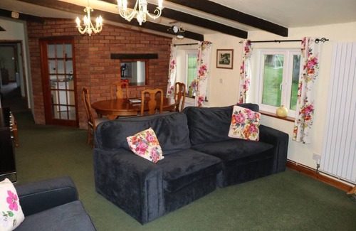 Llanbedr-dyffryn-clwyd Cottage | Private Garden Cottage with lovely views and a large garden.