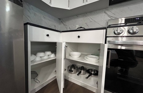 Southeast Edmonton House | Private Garden Suite – 1 Queen Bed, 1 Double Bed & Full Amenities