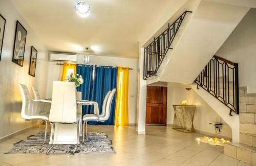 Dakar Villa | Private Garden Villa Almadies-Ngor 3 bedrooms wifi
