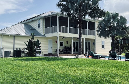 Lehigh Acres House | Private & Gated 4-bedroom house with 10.6 Acres, Game Rooms, Pool, Hot Tub, Bar