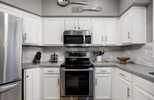 Central Scottsdale Condo | Private gated community.nMake yourself at home in a cozy and comfortable condo.
