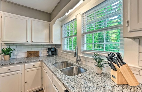 Greensboro Cottage | Private Greensboro Escape