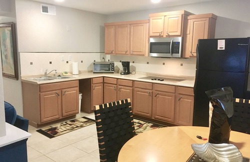 Oldsmar House | Private ground floor apt with a huge deck