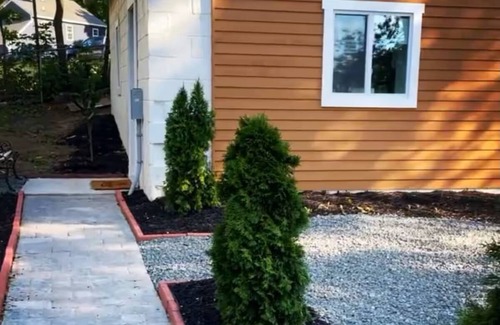 Grenloch House | Private Guest -Tiny and Cozy house, Small Street with pacefuls neigh