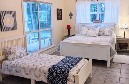 Prairie Grove Other | Private Guest House 20 Minutes from U of A
