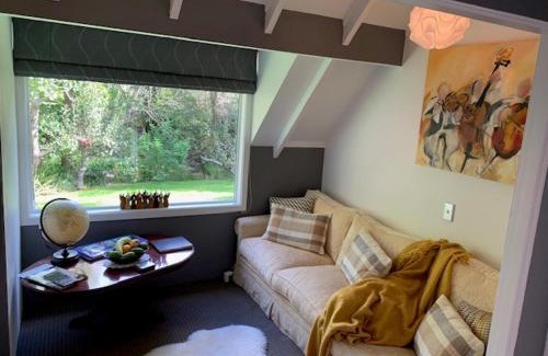 Whanganui House | Private Guest Wing - Durie Vale Lodge