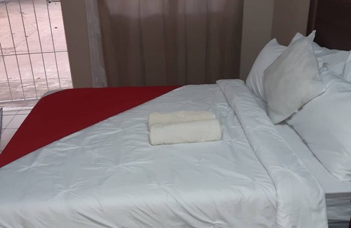 Gezina House | Private Guestrooms, 426Flowers street, Gezina,Pretoria
