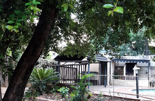 Gezina House | Private Guestrooms, 426Flowers street, Gezina,Pretoria