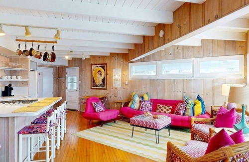 Old Town House | Private Heated Pool, Hot Tub, Pet Friendly, Golf Cart Access