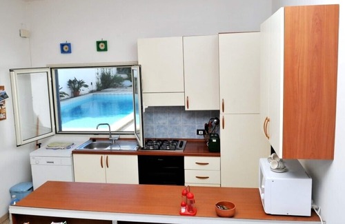Casalabate Villa | Private heated pool, full A/C, free Wifi, near beaches, no extra charges!