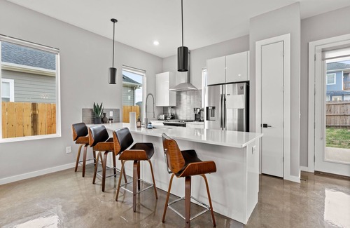 North Nashville House | Private Heated Pool - Hot Tub - Minutes from Broadway