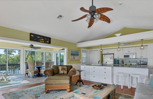 Cape Haze House | Private heated pool on Bocilla Lagoon!