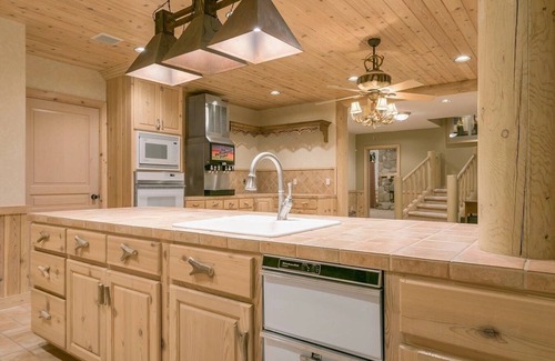 Orchard South House | Private heatedPOOL JACUZZI SAUNA Ind Court + lower 2 levelsMansion! 8000sqFt