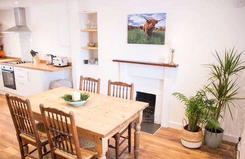 Scaniport House | Private highland home, recently refubished. Six miles away from Loch Ness.