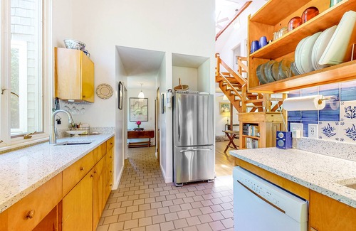 Chilmark House | Private Hillside Home, Fully Equipped Kitchen, Dog-Friendly, A/C, W/D