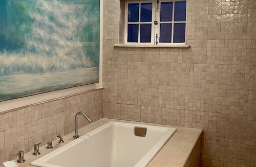 French Quarter House | Private historic home in heart of French quarter with secluded gas lit courtyard