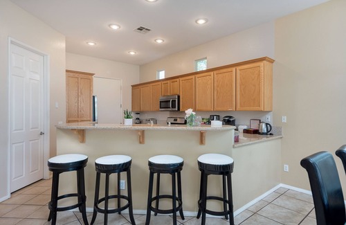 Indio House | Private home,2 King Beds, near Empire Polo, Tennis, Pools, Coachella, Horse Pk,