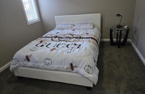 Prince Albert House | Private home