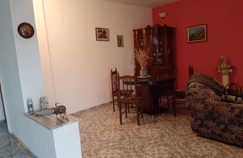 Tirana House | Private home & hotel