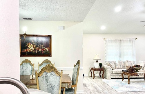 Port Malabar House | Private home in great location with enclosed yard